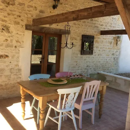 Holiday home Les Daurins *