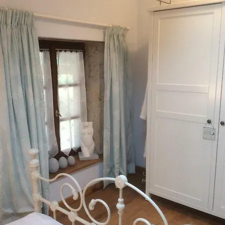 Les Daurins Holiday home Poursac