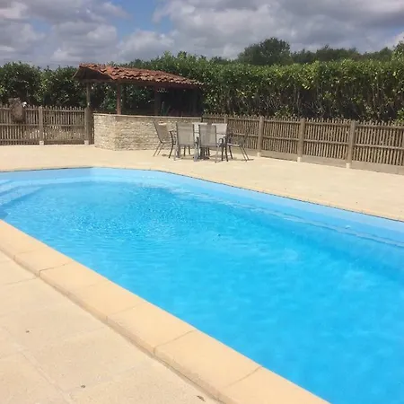 Holiday home Les Daurins *