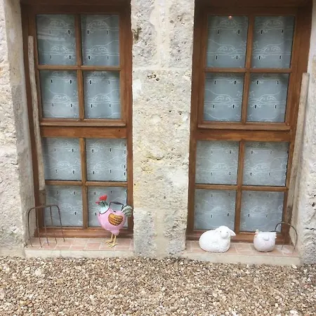 Les Daurins Holiday home